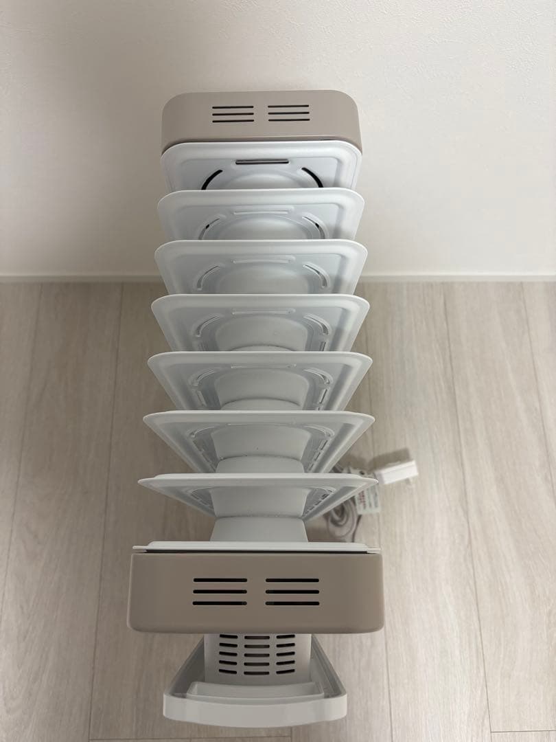 デロンギ オイルヒーター RHJ21F0812-WH