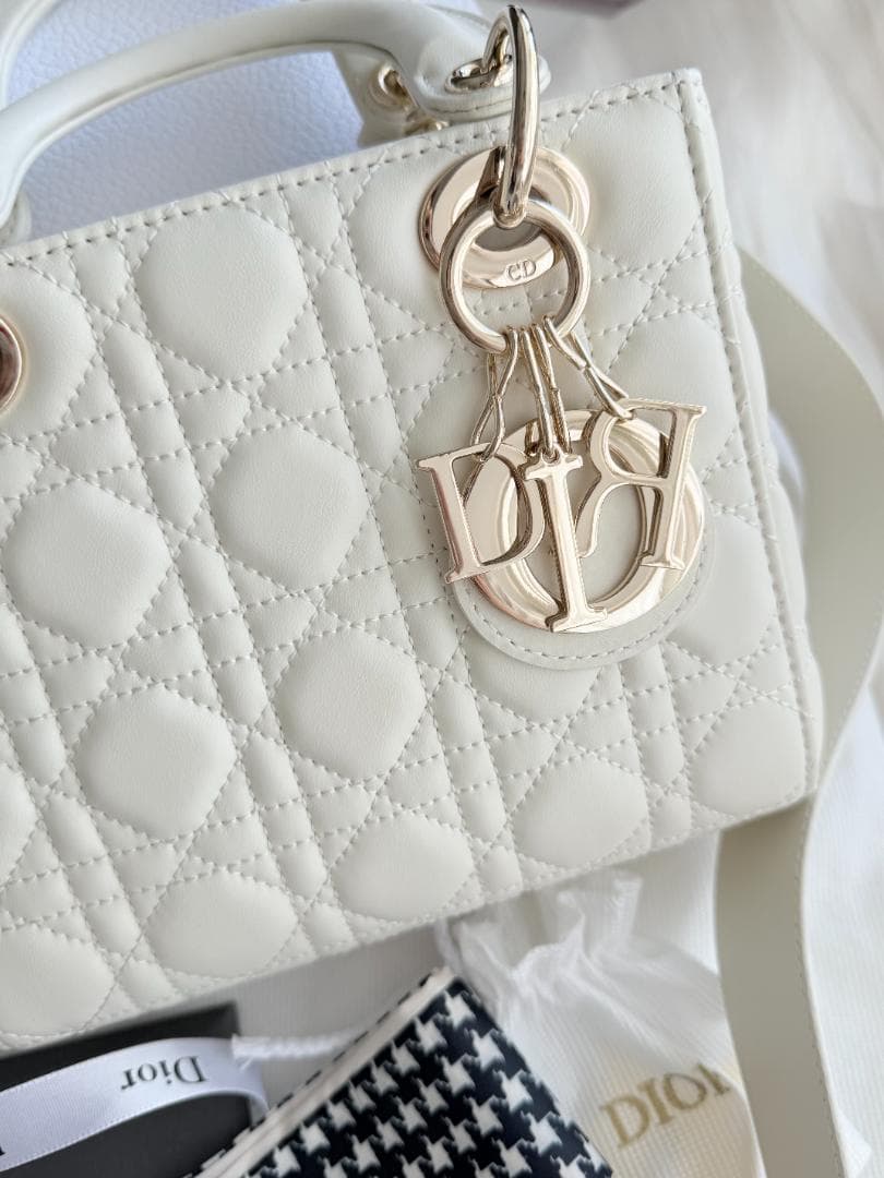 極美品 DIOR ホワイト ショルダーバッグ ミニサイズ