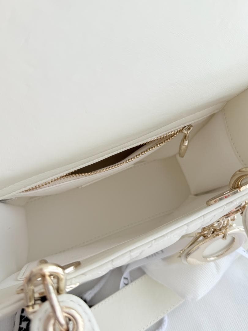 極美品 DIOR ホワイト ショルダーバッグ ミニサイズ