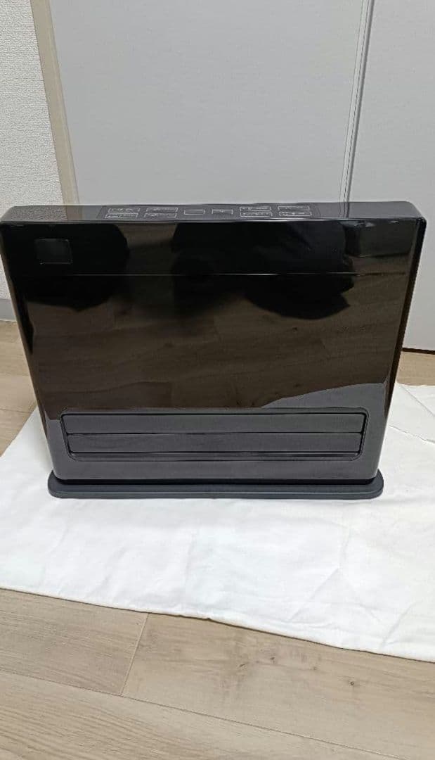 スリーアップ パネルセラミックヒーター　ブラック CH-AZ0683BK