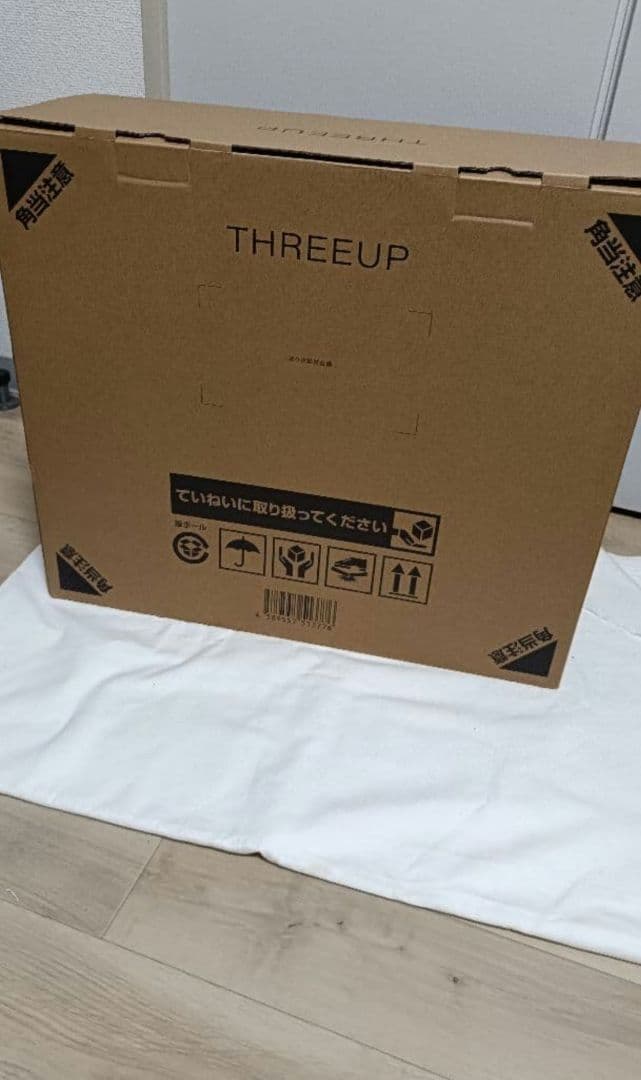 スリーアップ パネルセラミックヒーター　ブラック CH-AZ0683BK