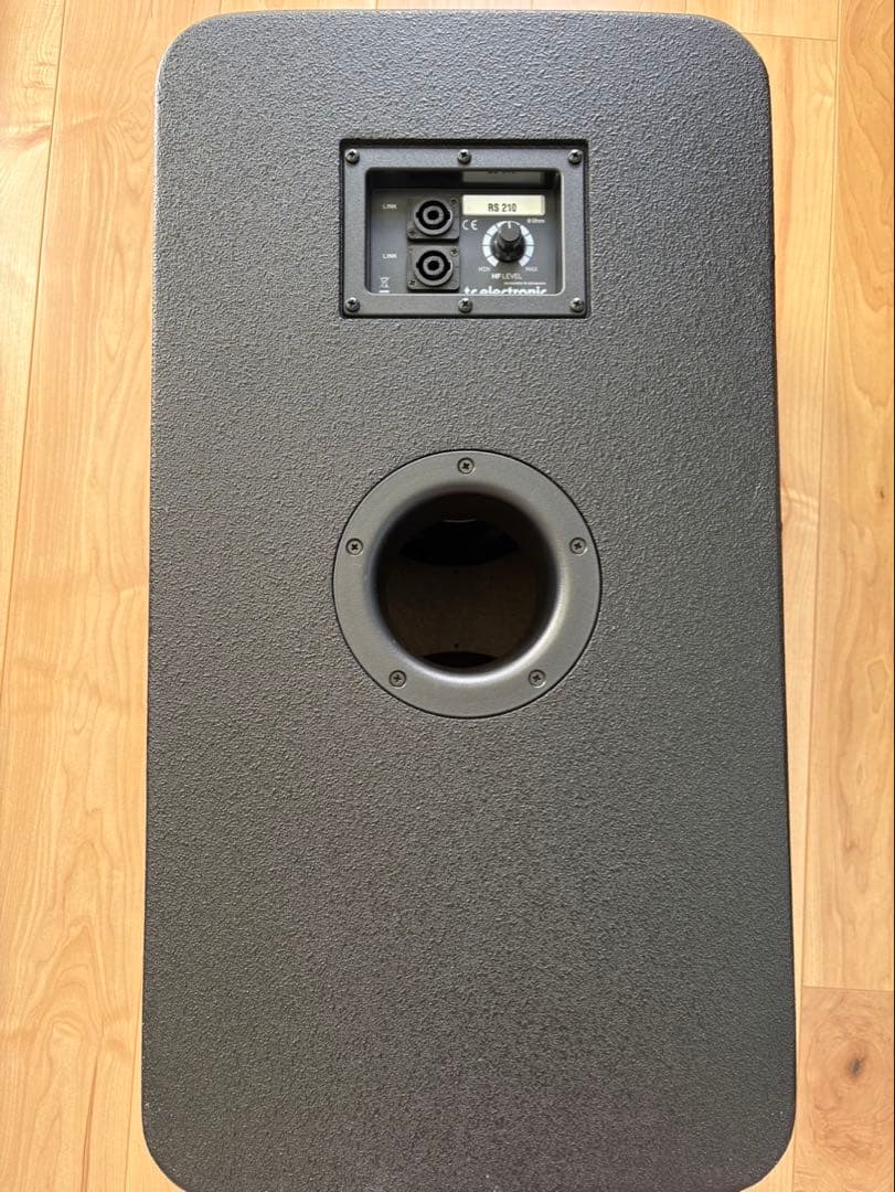 TC ELECTRONIC ベース用アンプ