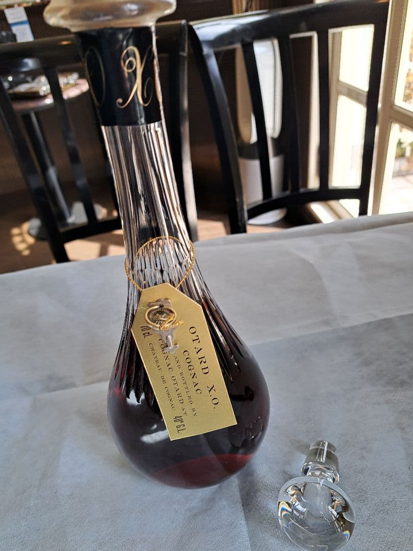 バカラオタールXO 750ml デカンタ付き