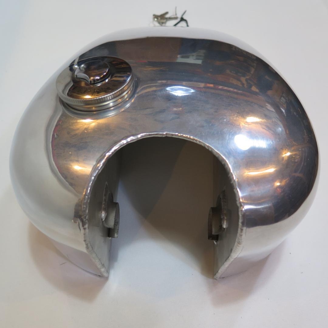 スズキ グラストラッカー アルミタンク コック・取り付けセット 鍵付き 美品中古