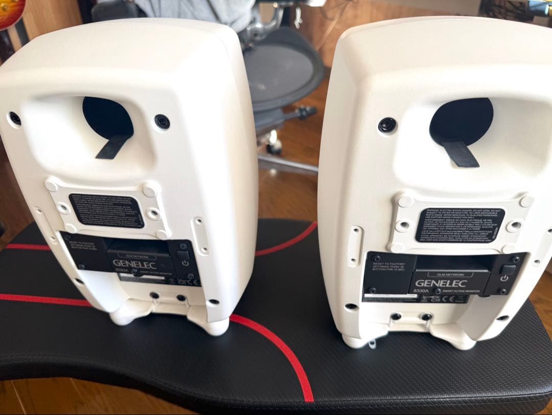 値下げ！GENELEC 8330AW GLM Studio モニタースピーカー