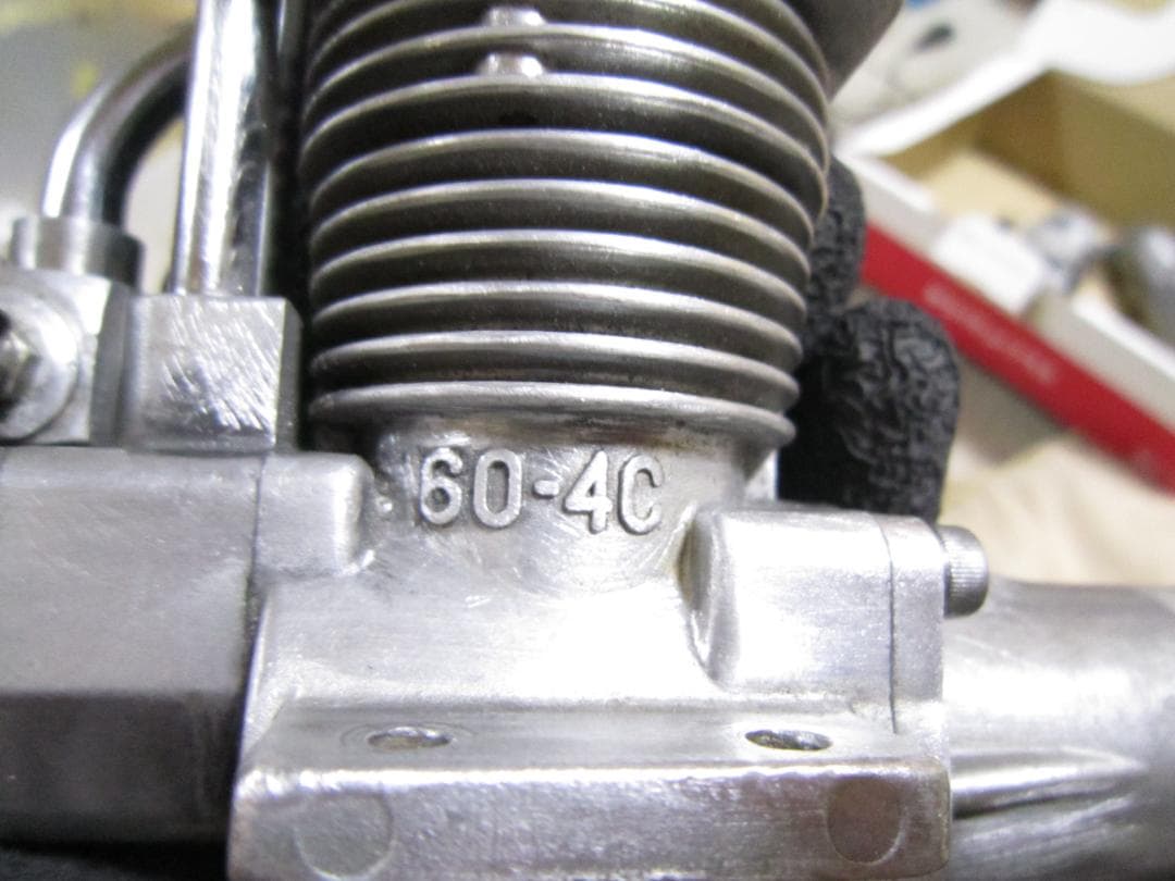 エンヤ 60-4C 模型 飛行機 大型 4ST エンジン　ENYA ENGINE