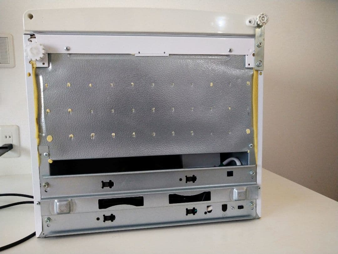 【メルカリ祭限定】小型冷凍庫32Ｌ2021年製　PF-A32FD-W