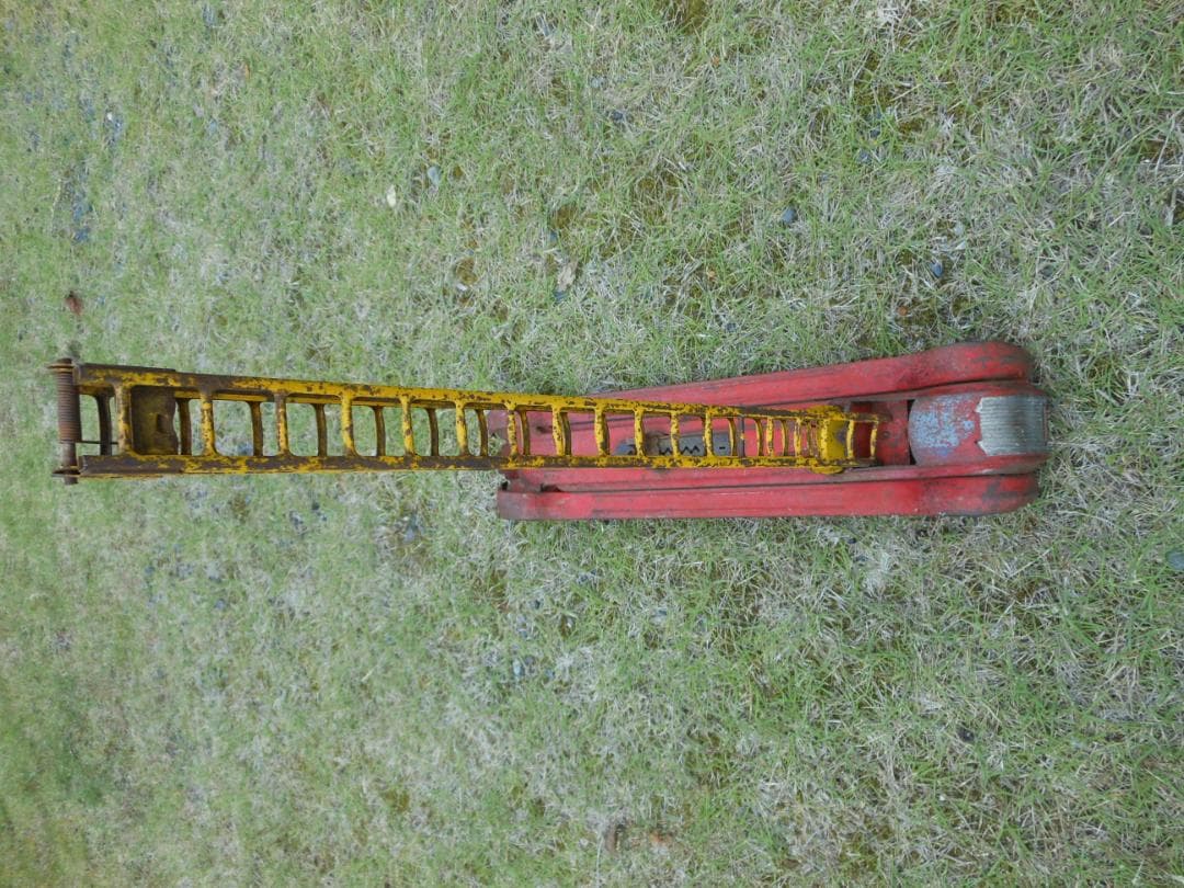 Kingsbury トイカー 赤 消防車 はしご車　ブリキ　おもちゃ