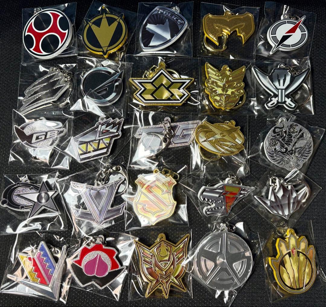 全スーパー戦隊展　トレーディンググリッターアクリルキーホルダー　全50種