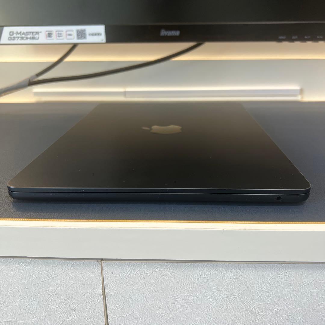 M4 Macbook air 充放電5回ミッドナイト