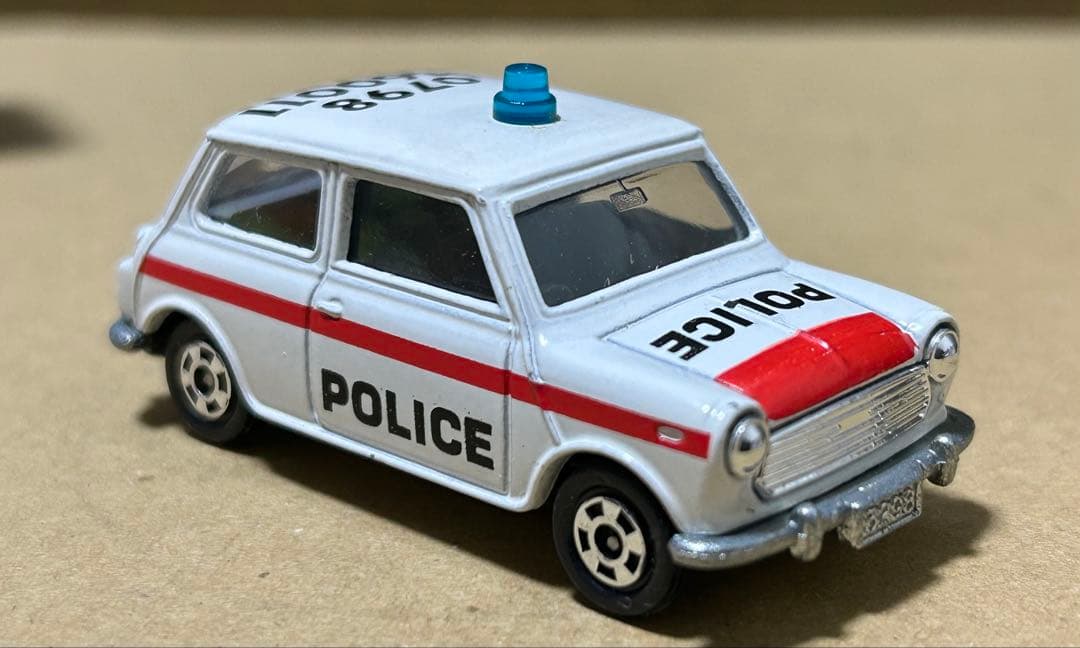 日本製 トミカ ミニクーパー ポリスカー