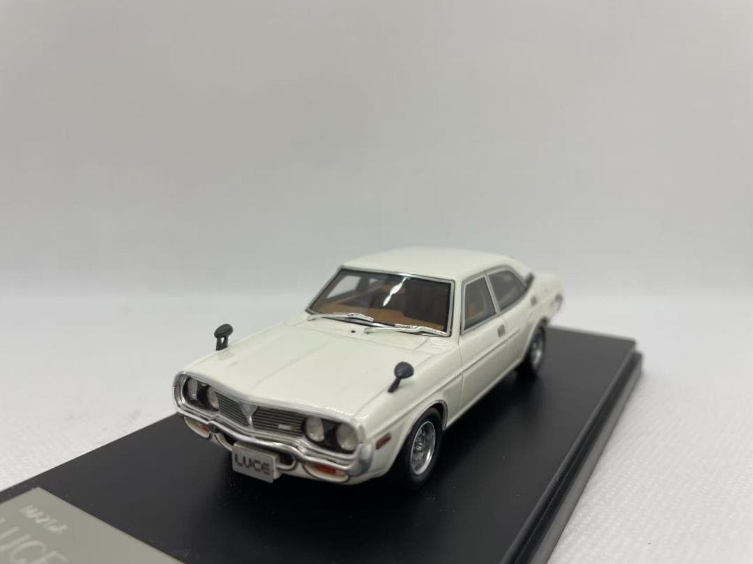 402-617 Hi-Story 1/43 マツダ LUCE CUSTOM GR