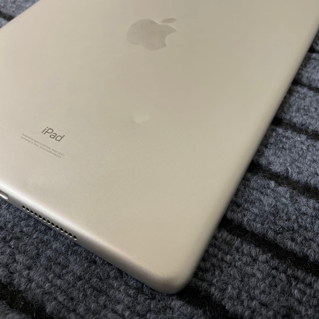 26【早い者勝ち】 iPad 8世代 32GB シルバー