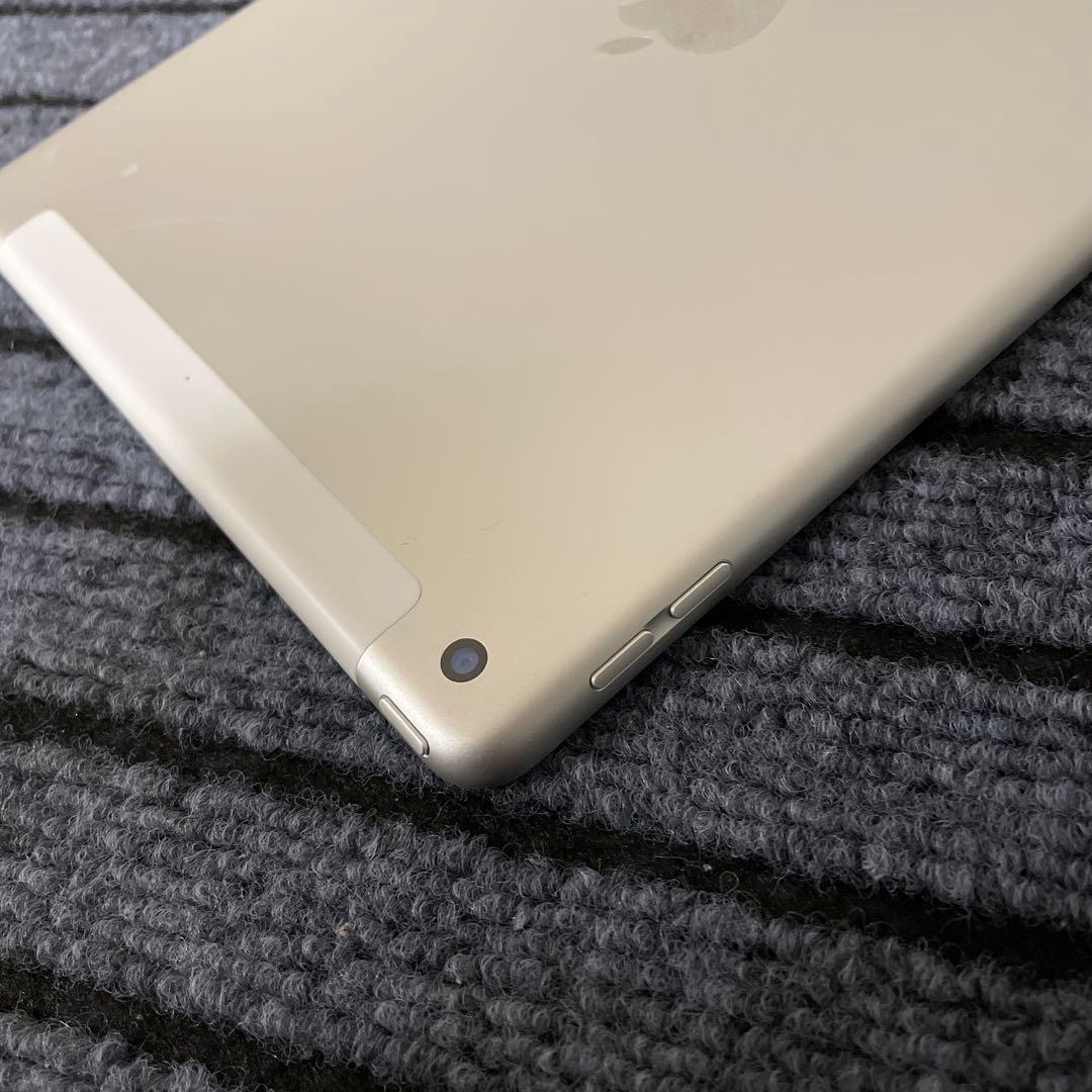 26【早い者勝ち】 iPad 8世代 32GB シルバー