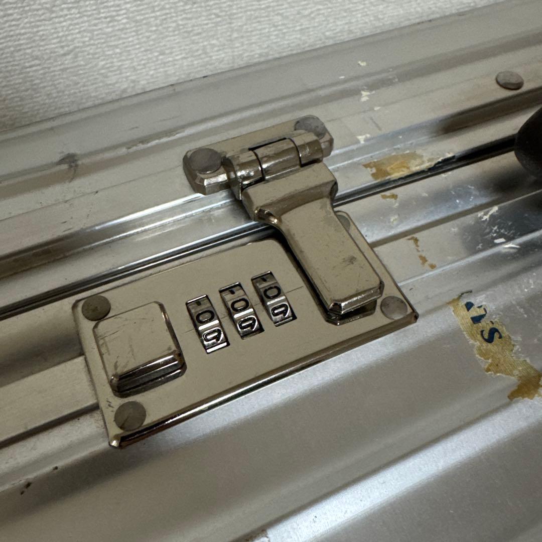 はるまきリモワ クラシックフライト 33L 機内持ち込み 2輪