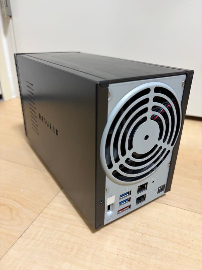 NETGEAR ReadyNAS RN212 2ベイデスクトップ型ストレージ
