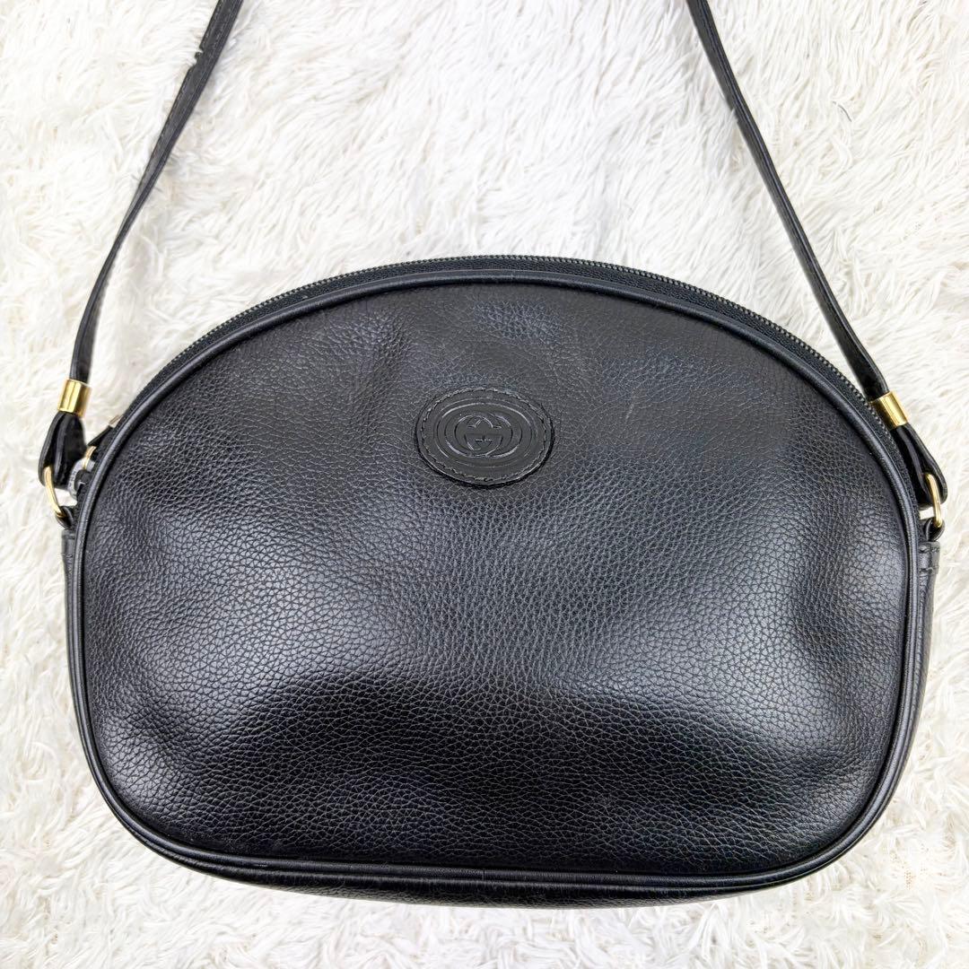 【美品】オールドグッチ ロゴ型押し オールレザー ショルダーバッグ ブラック
