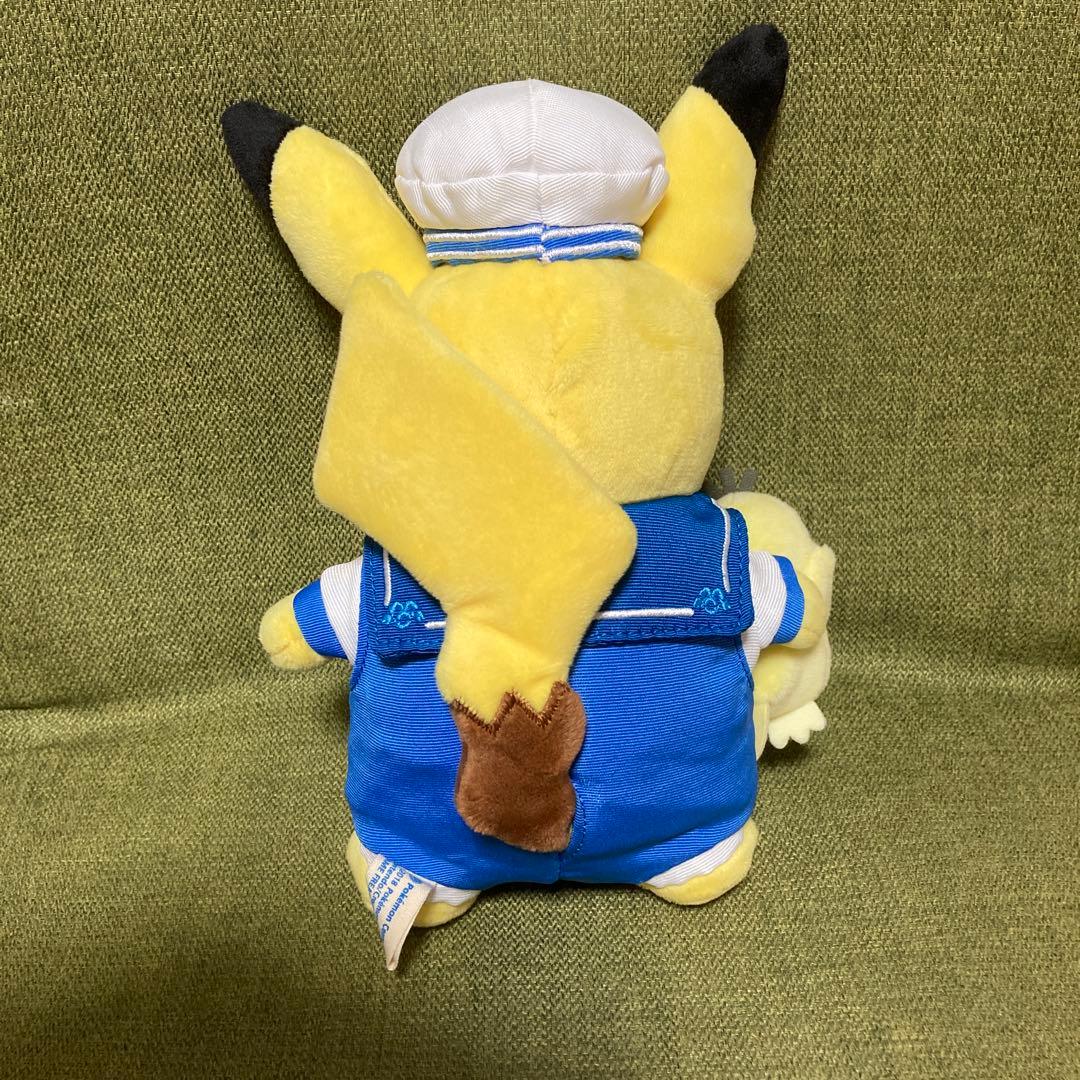 即送！【ピカチュウ】ポケモンセンター ヨコハマ限定 ぬいぐるみ抱っこ