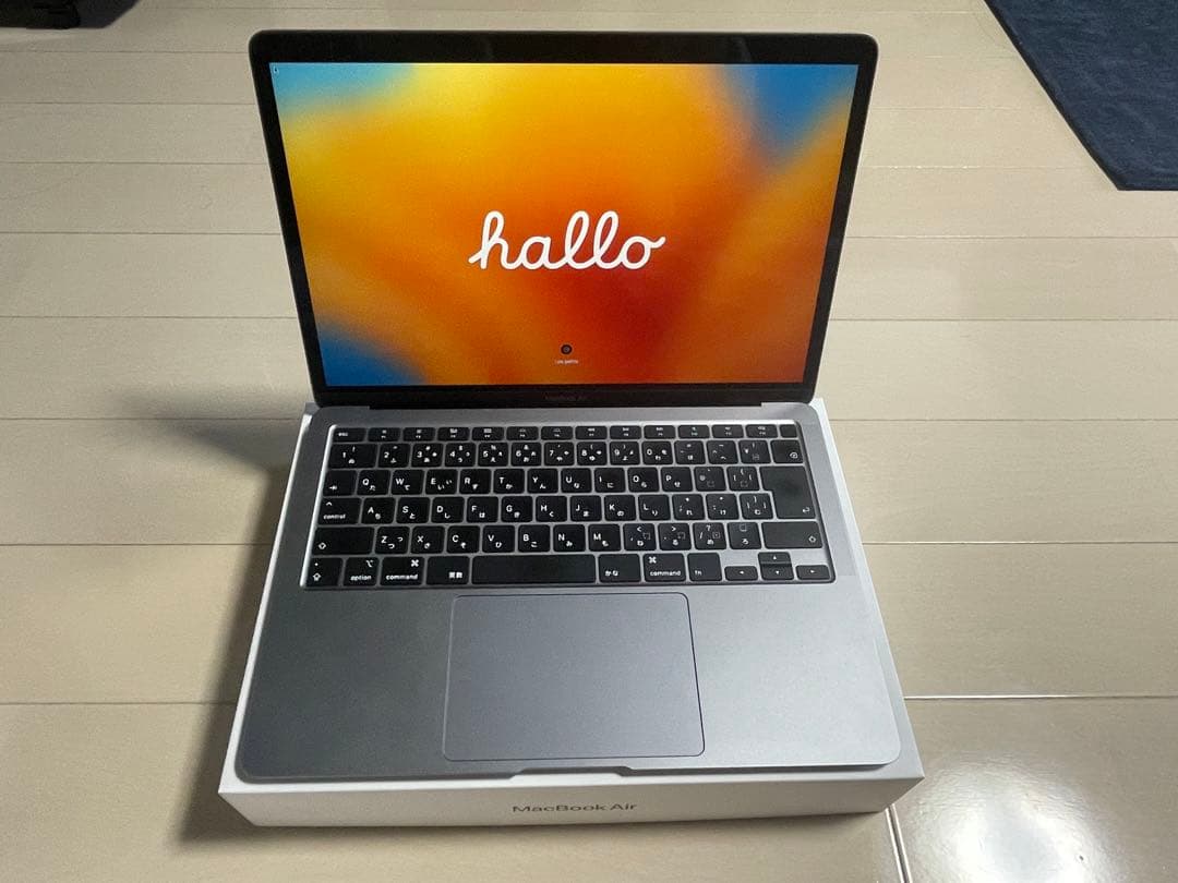 MacBookAir13インチスペースグレーCore i7/16GB/256GB