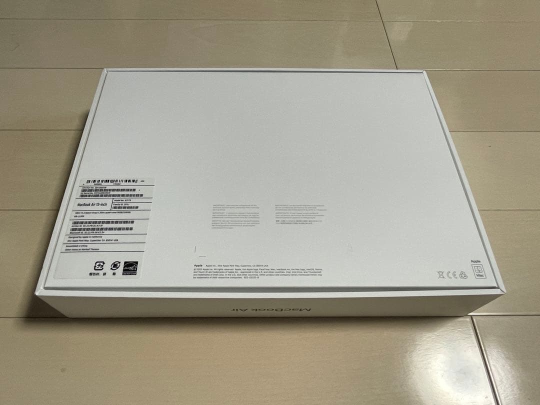 MacBookAir13インチスペースグレーCore i7/16GB/256GB