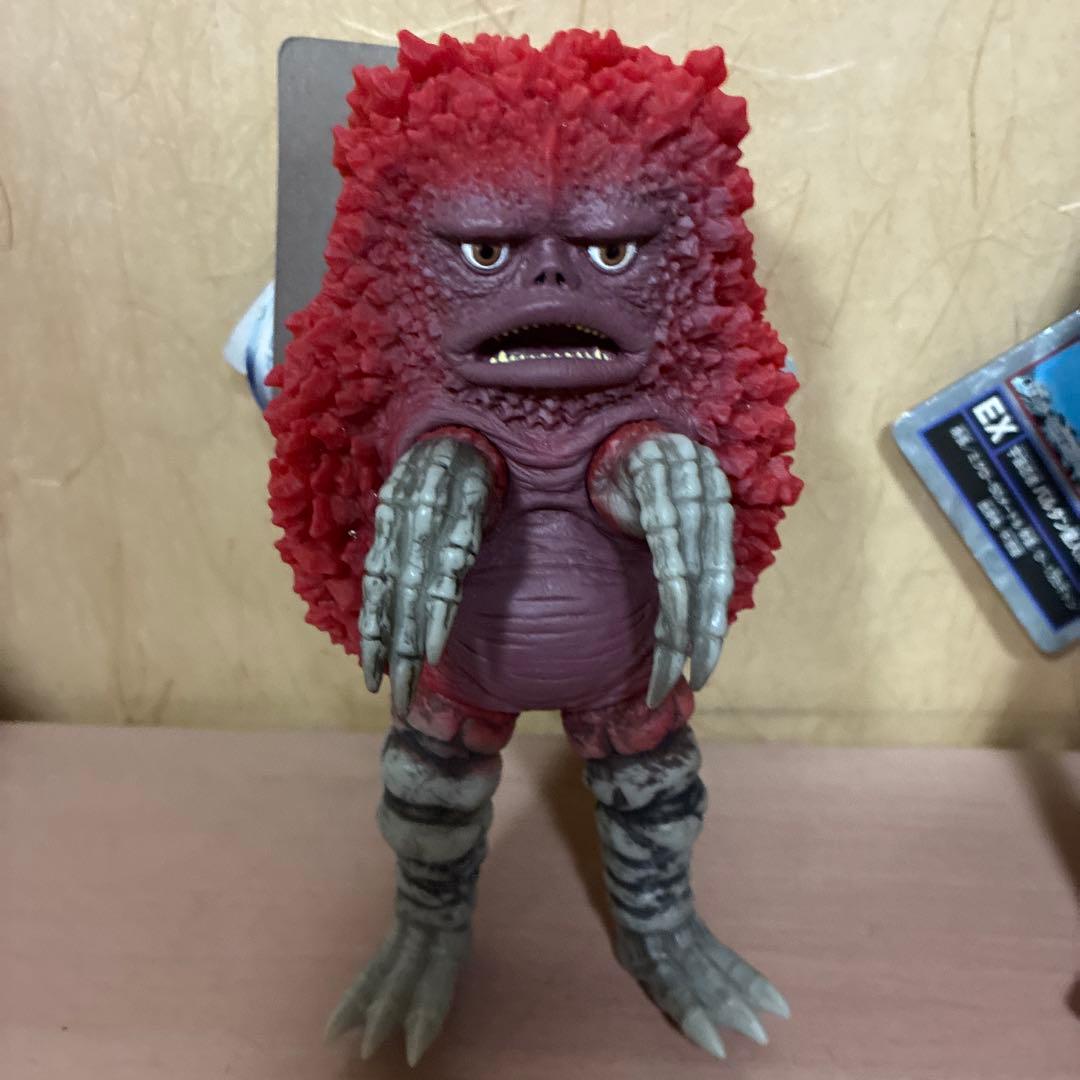 ウルトラ怪獣シリーズ　ゴメス　ピグモン　バルタン星人　フィギュアタグ付　セット