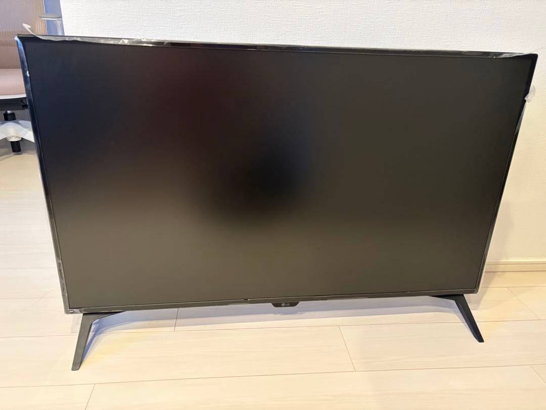 LG 43UN700T-B 42.5インチ 4K IPSモニター