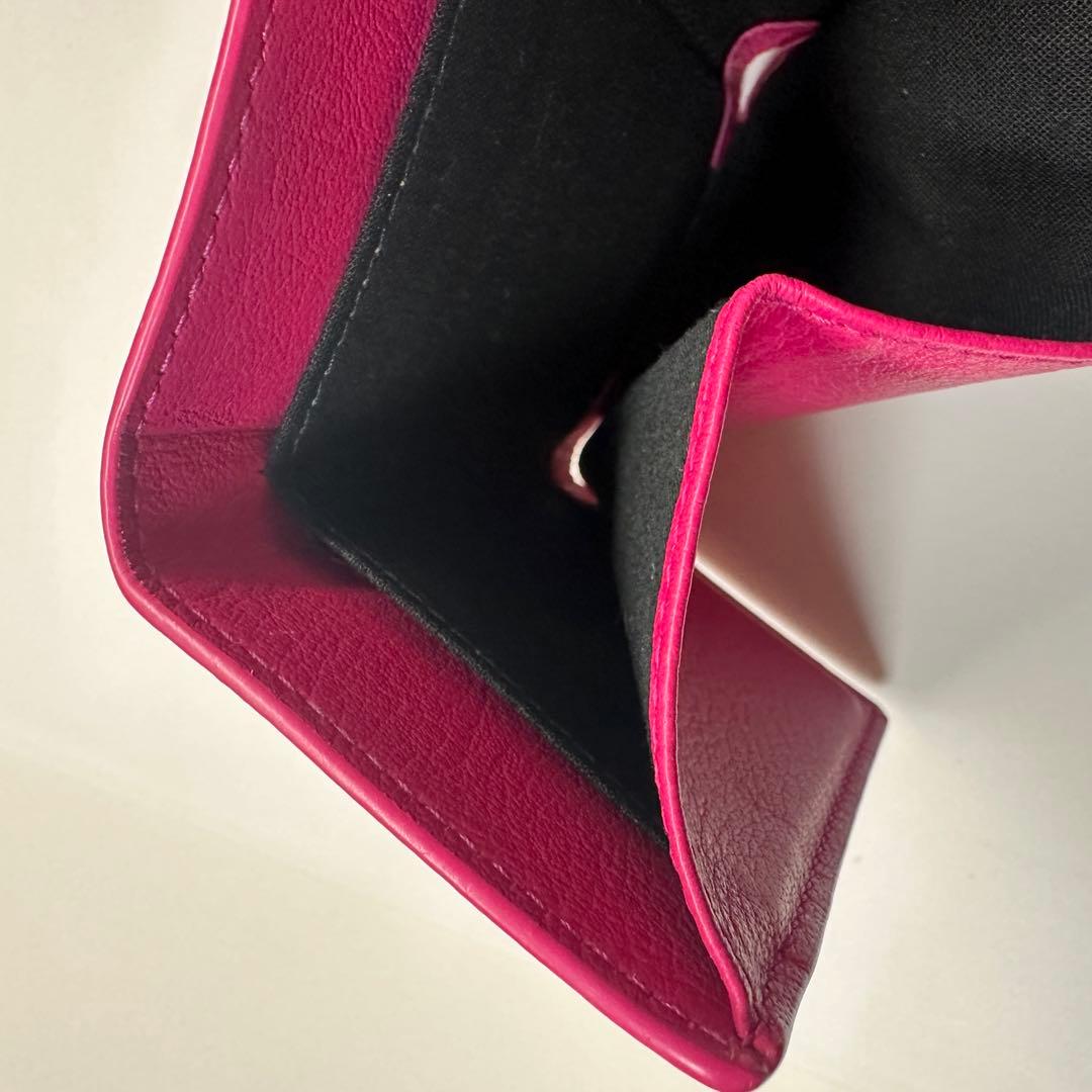 ほぼ未使用　バレンシアガbalenciagaペーパー ミニウォレット三つ折り　桃