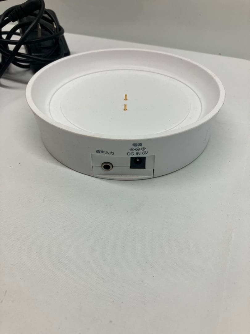 山善　キュリオム　AM/FM搭載　お手元スピーカー　YTR-D1000ホワイト