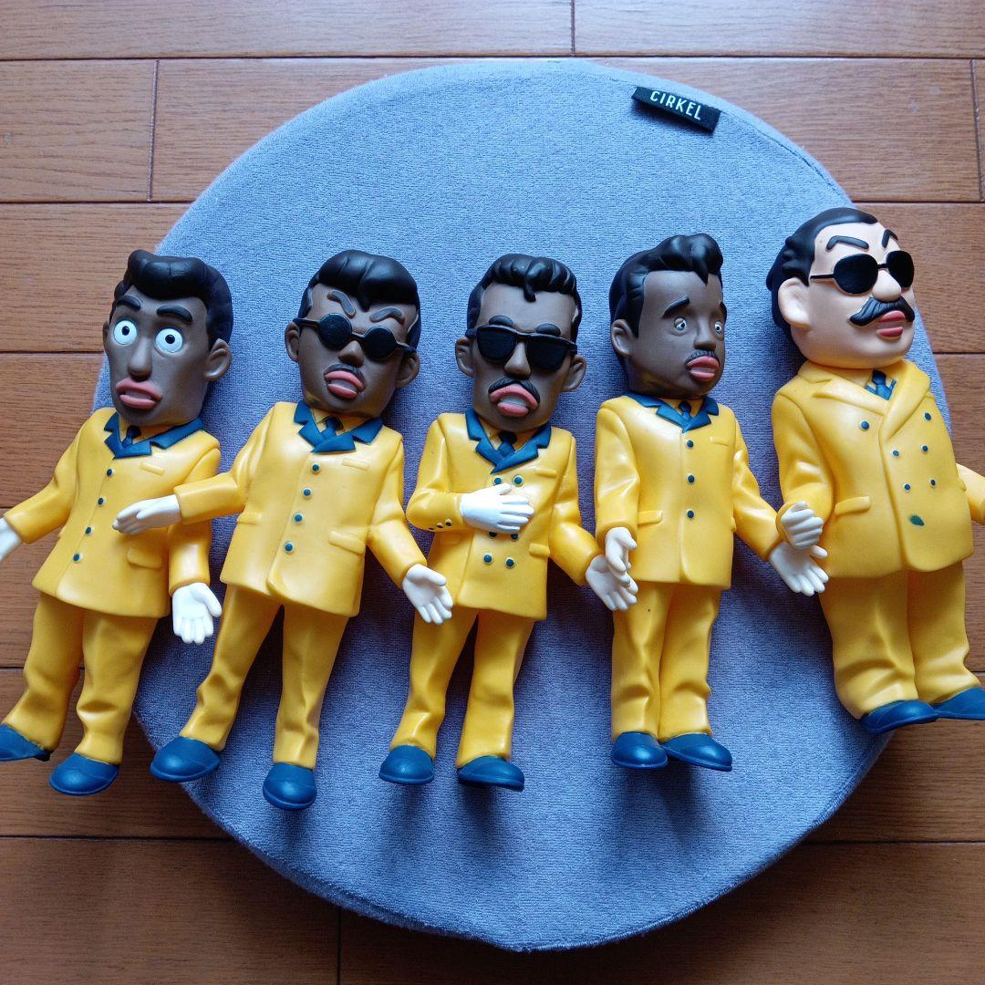 黄色いスーツ フィギュア 5体セット