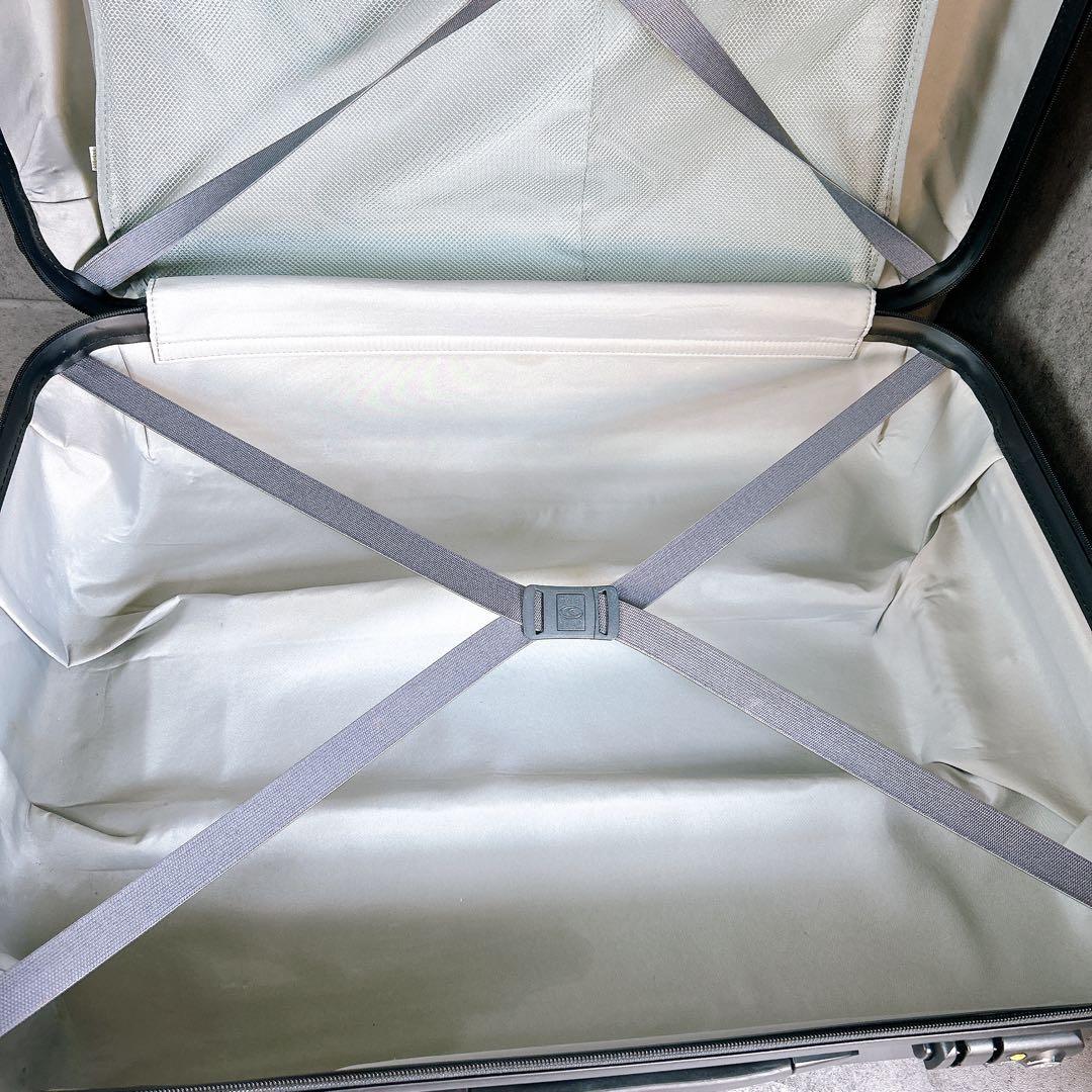 キャリーケース　プロテカ　フラクティ73L 3〜5泊の荷物とお土産も余裕サイズ