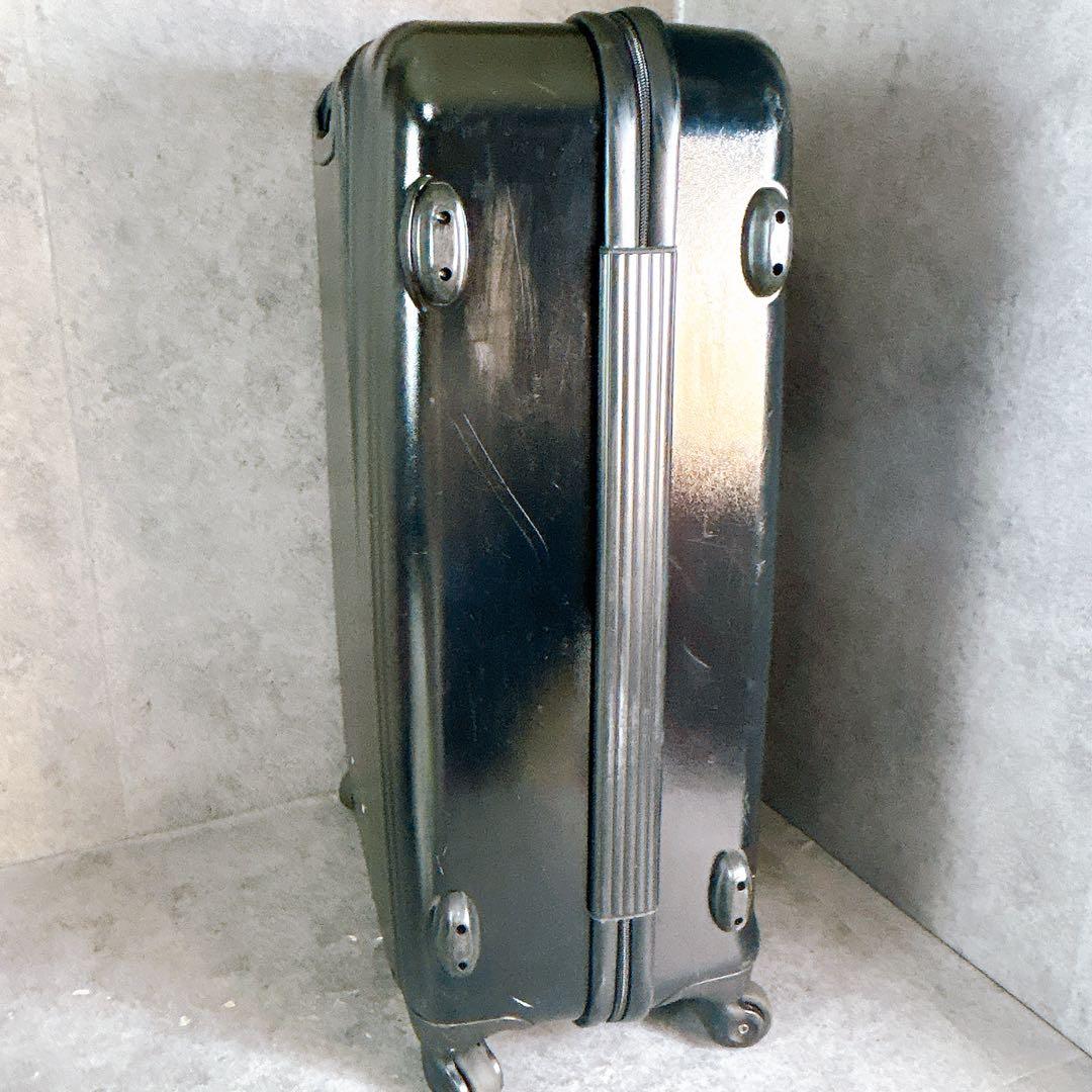 キャリーケース　プロテカ　フラクティ73L 3〜5泊の荷物とお土産も余裕サイズ