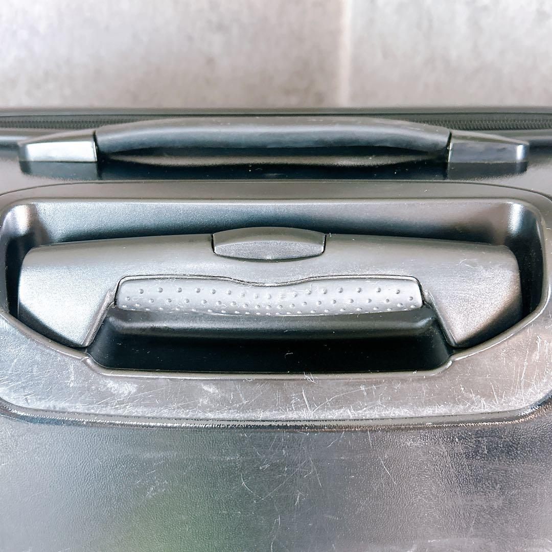 キャリーケース　プロテカ　フラクティ73L 3〜5泊の荷物とお土産も余裕サイズ