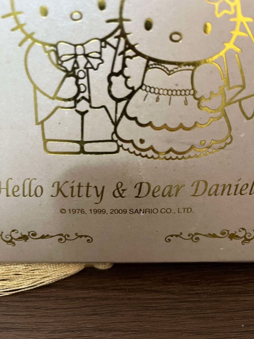 ハローキティ　ダニエル　ウエディング　オルゴール