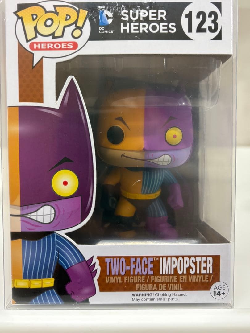 期間限定割引中【新品】DC Super Heroes フィギュア保護ケース付き