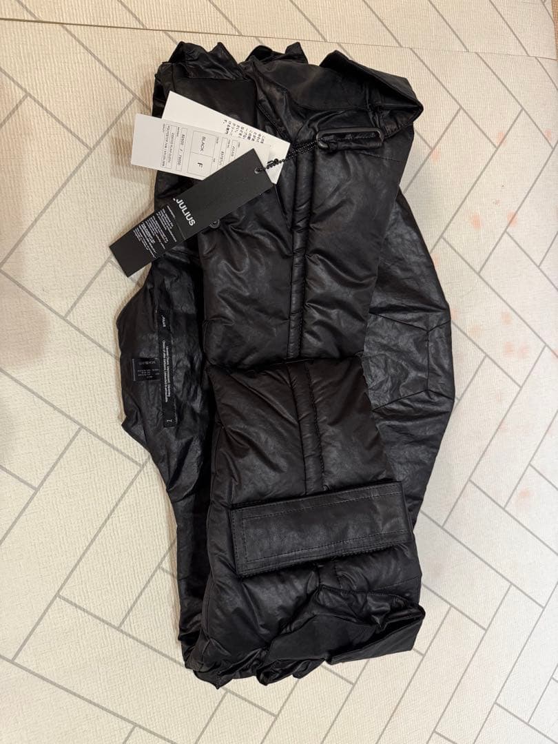 新品未使用JULIUS ダウン ネックウォーマー マフラー　ユリウス　ストール