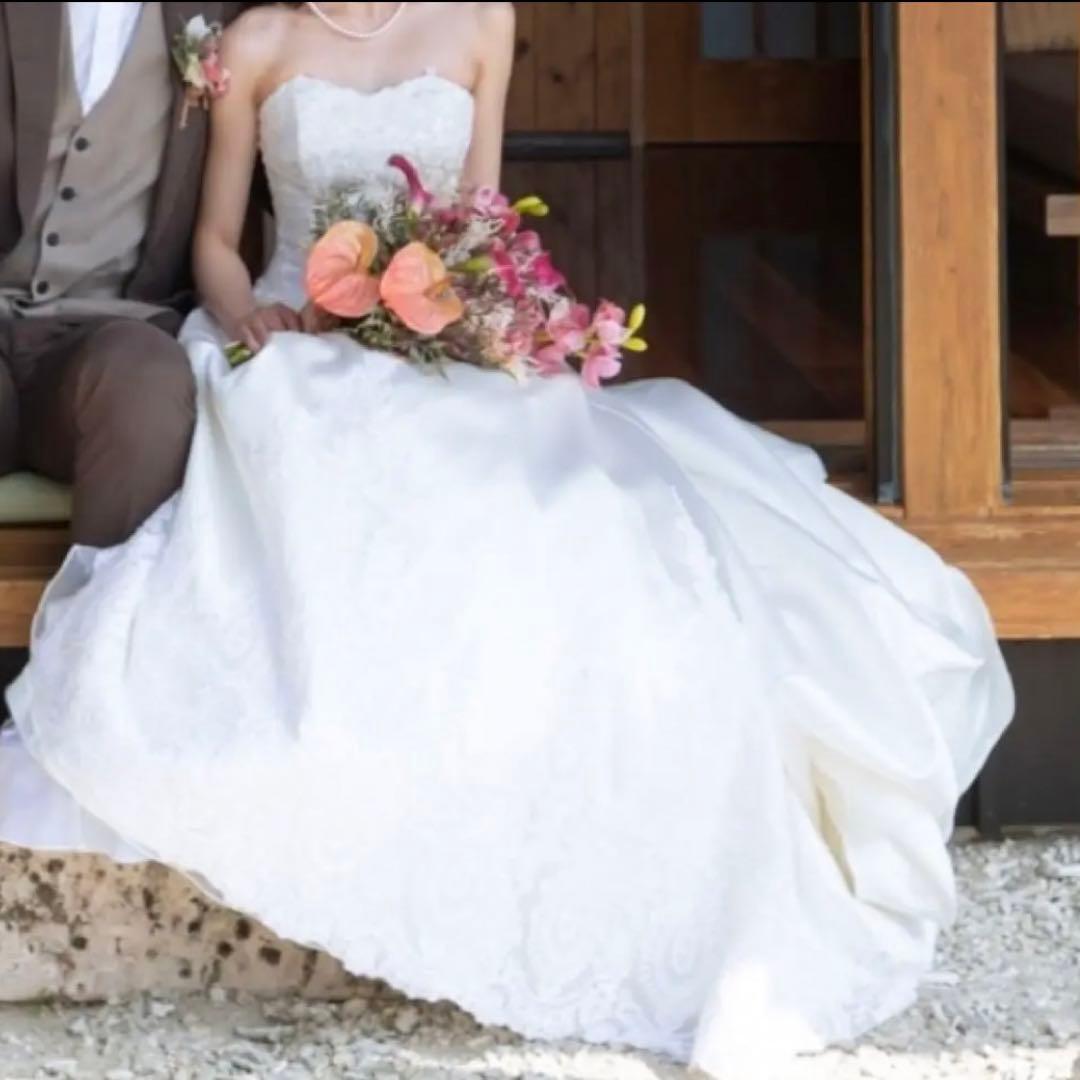 Aライン　ウエディングドレス