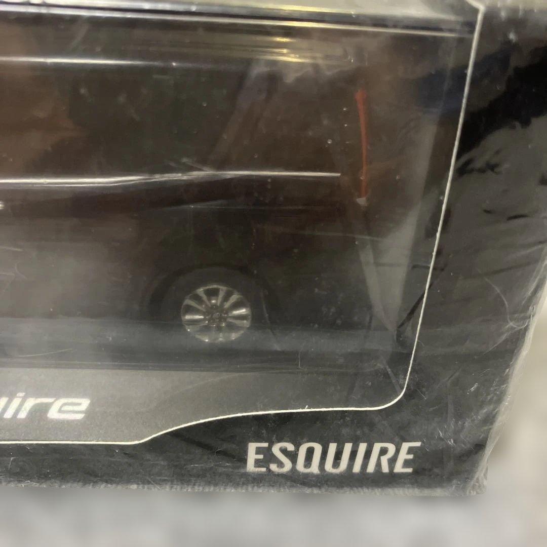 新品エスクァイア　ミニカー④220スパークリングブラックパールクリスタルシャイン