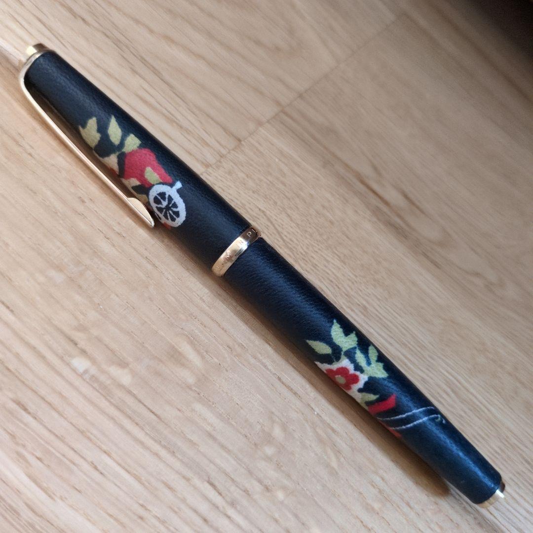 限定値下げ【1970年代製】プラチナ 万年筆 シープ本革巻き 紅白御所車 18K