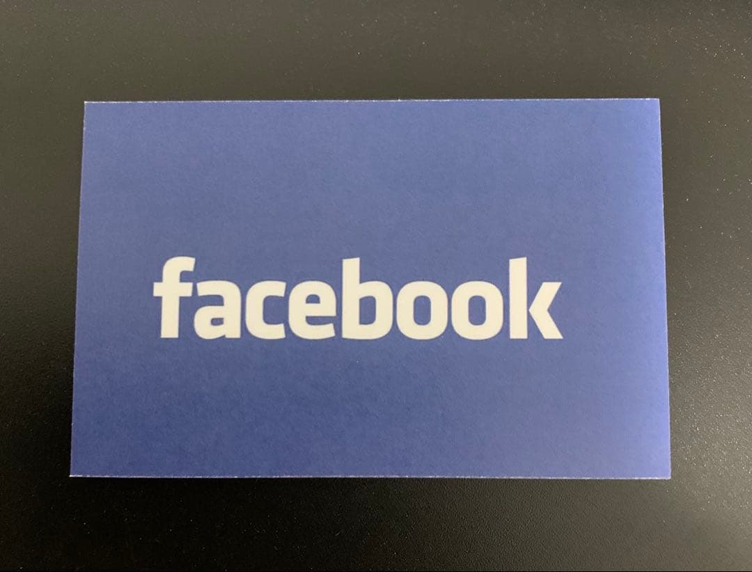 マーク・ザッカーバーグ 名刺 フェイスブック インスタ メタ 会長 兼 CEO