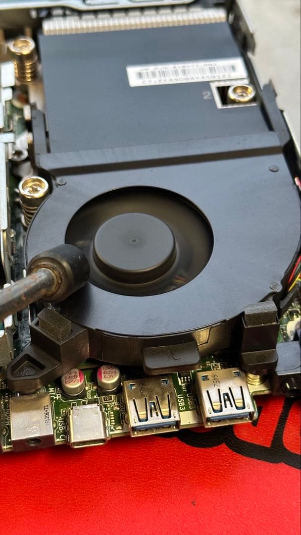 HP EliteDesk 800 G2 DM デスクトップ　DPケーブルおまけ