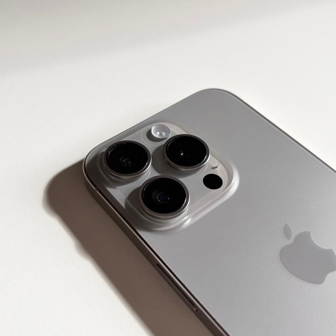 iPhone15 Pro 128GB ナチュラルチタニウム