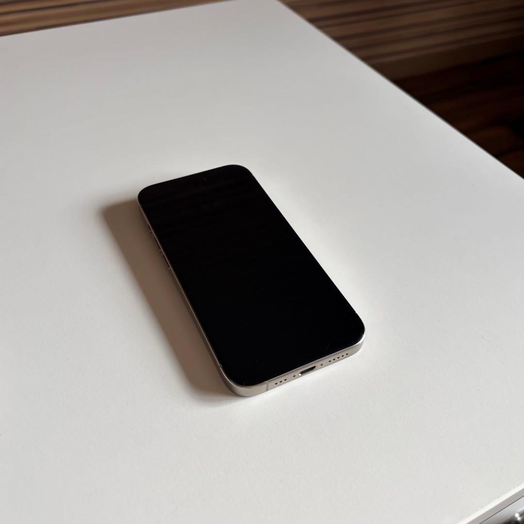 iPhone15 Pro 128GB ナチュラルチタニウム