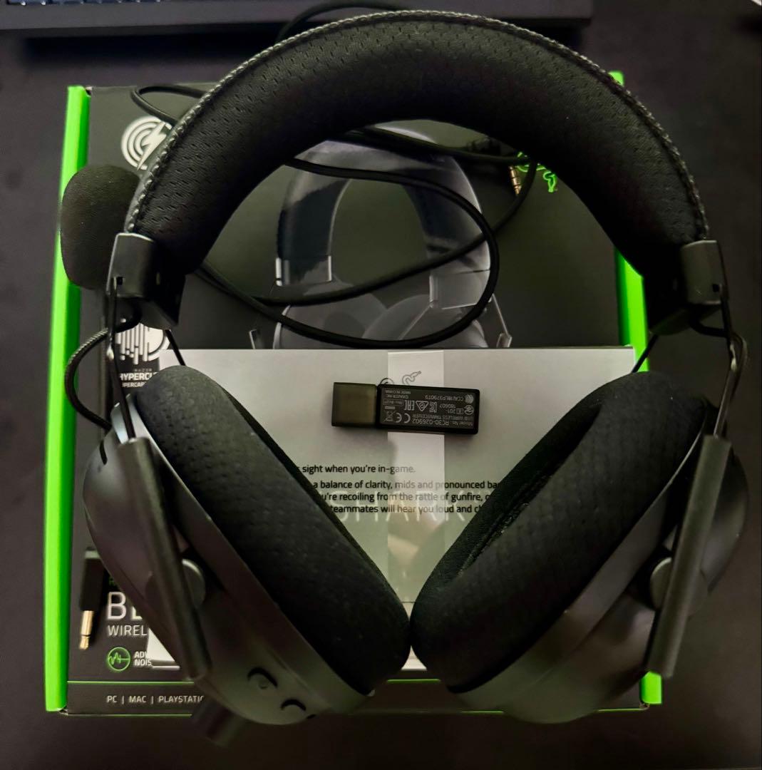 オ*グ様 Razer BLACKSHARK V2 PRO ワイヤレスゲーミングヘ