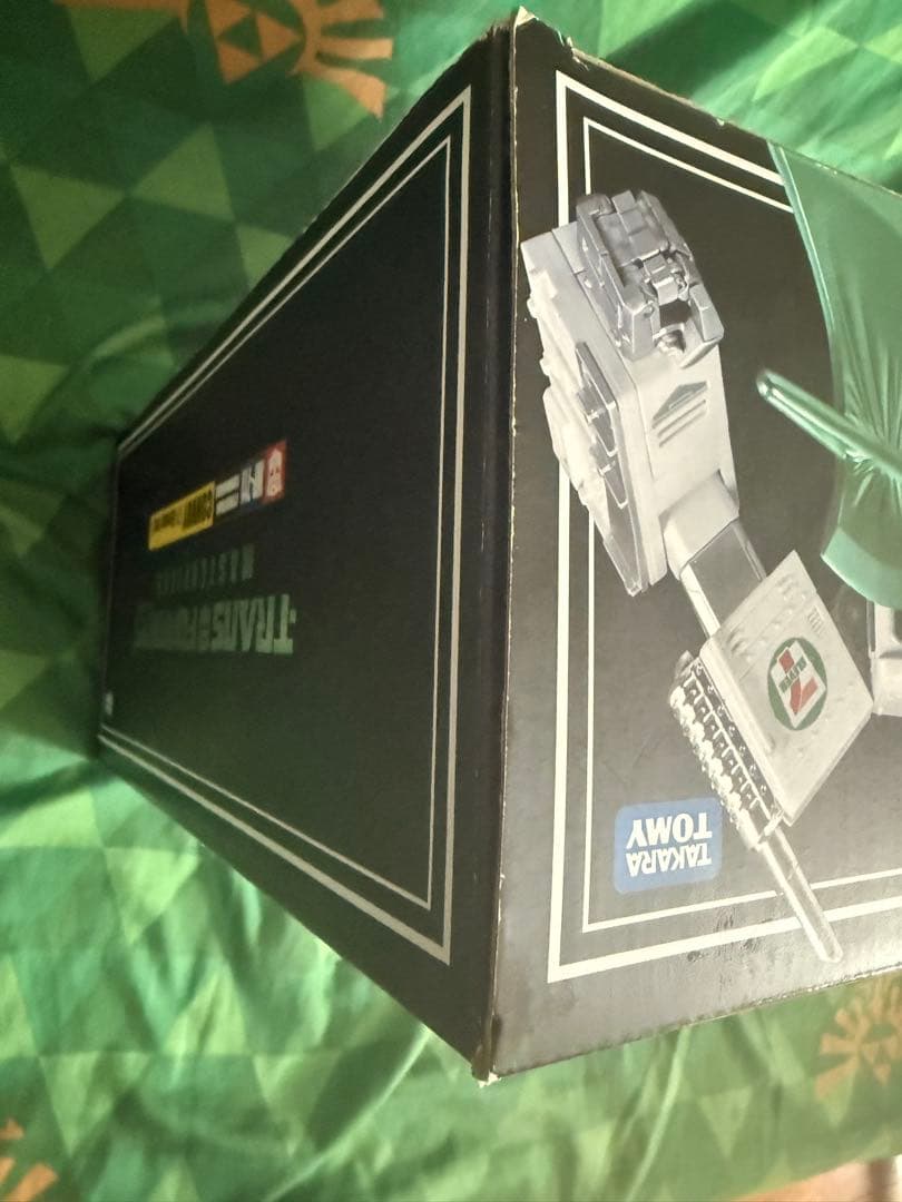 トランスフォーマー　マスターピース　MP-711 コンボイ