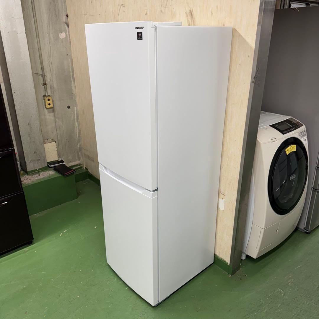 156 送料設置無料★シャープ　大型冷蔵庫　人気デザイン　230L 洗濯機