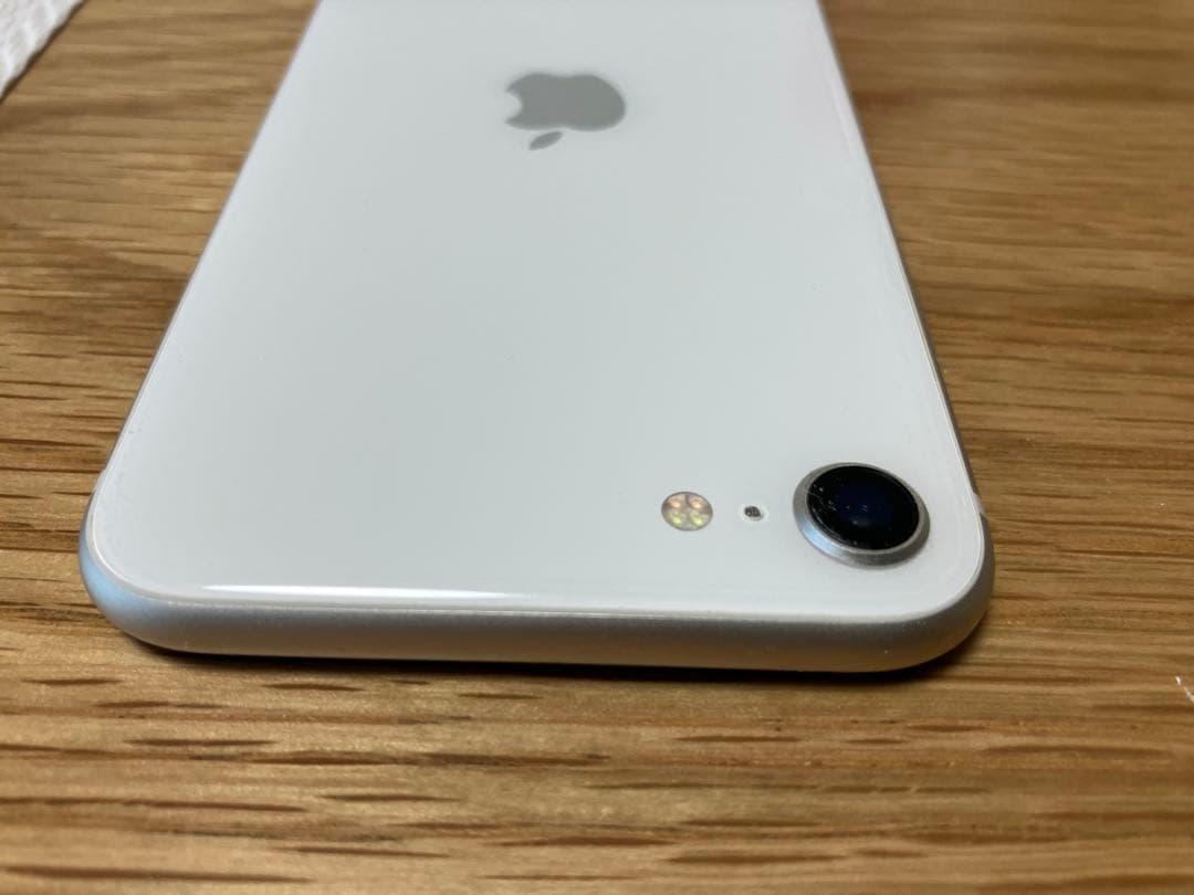 iPhoneSE 第3世代 128GB SIMフリー 動作確認済だが画面に点線