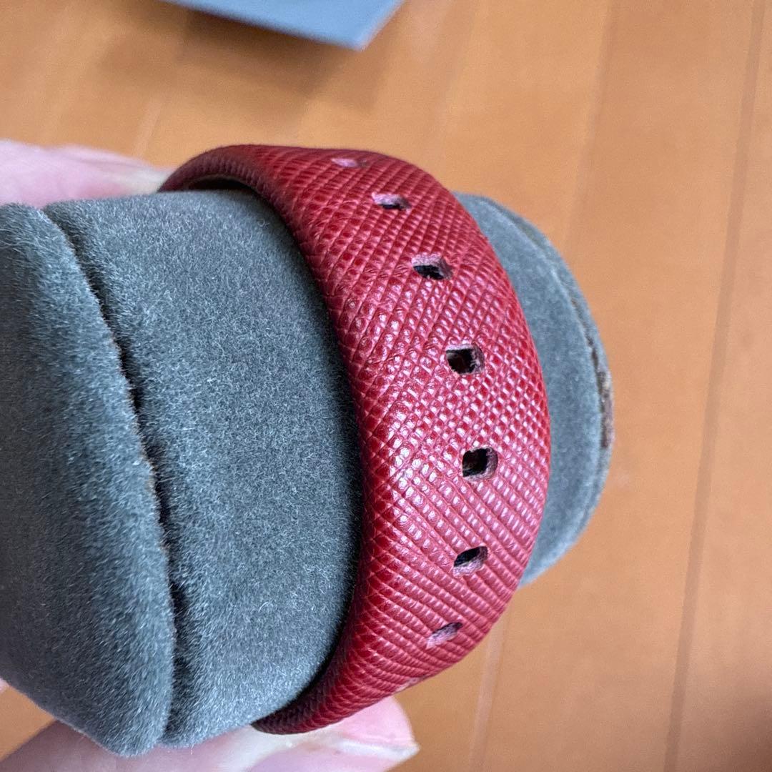 Vivienne Westwood 赤色　時計