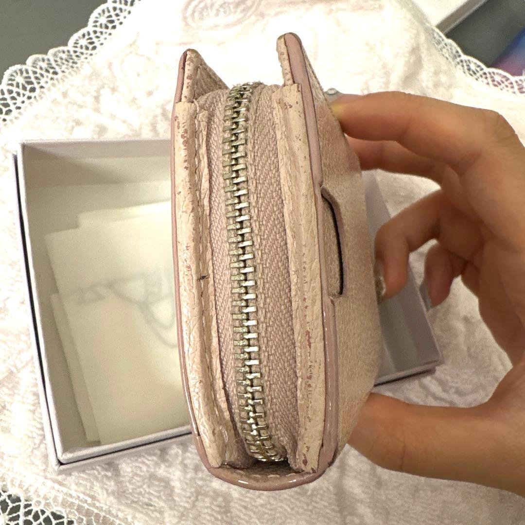 Viviennewestwood ファスナー付き 財布　小銭入れ　銀色