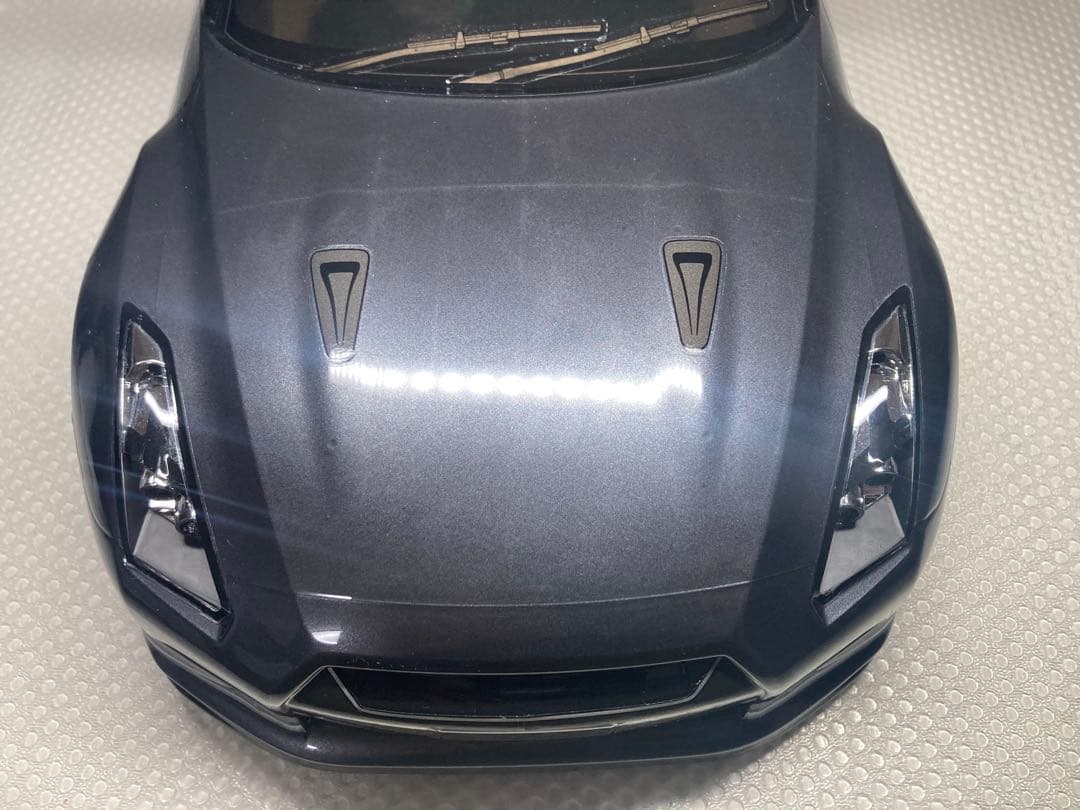 タミヤ　TT-02シャーシ　NISSAN GT-Rボディ付き