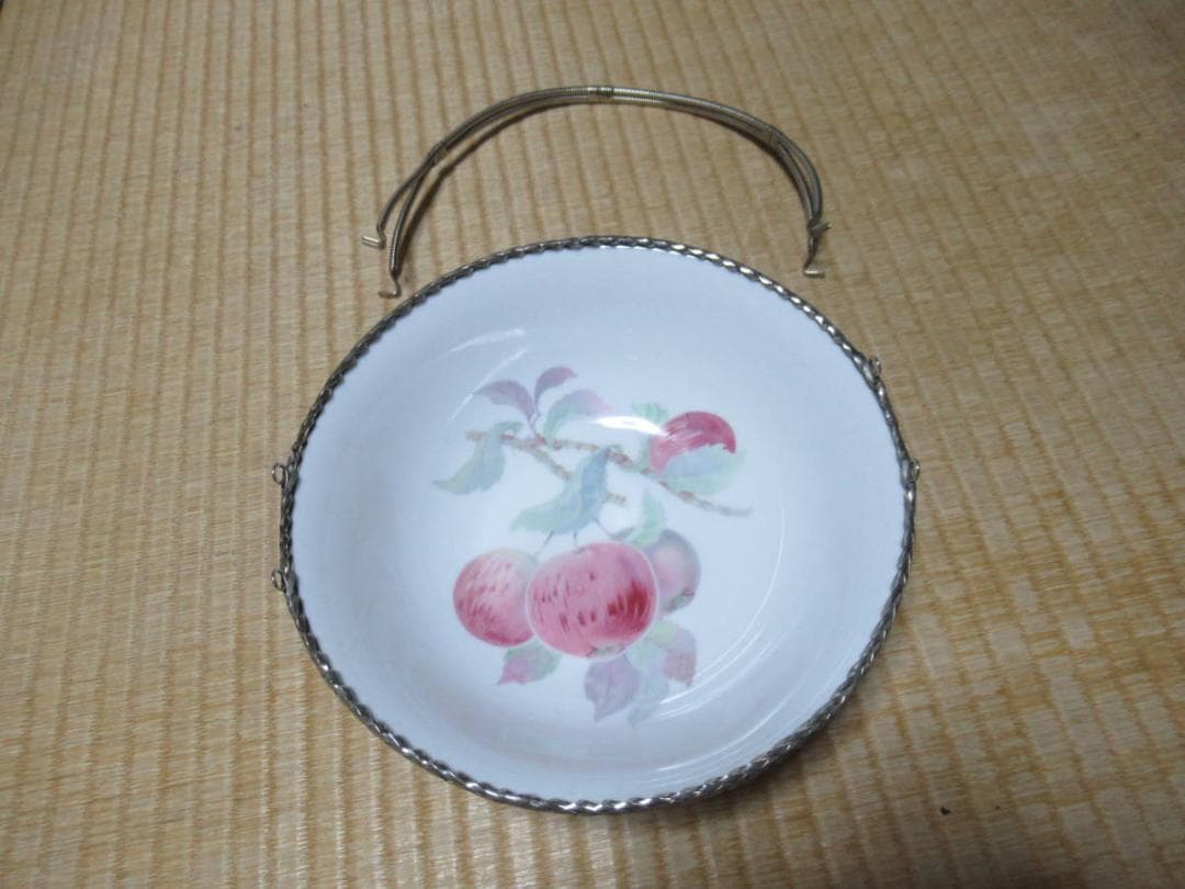 ◆美品 昭和初期◆名古屋製陶 名陶硬質陶器 リンゴ果物絵 金属編み手持ち付き大鉢